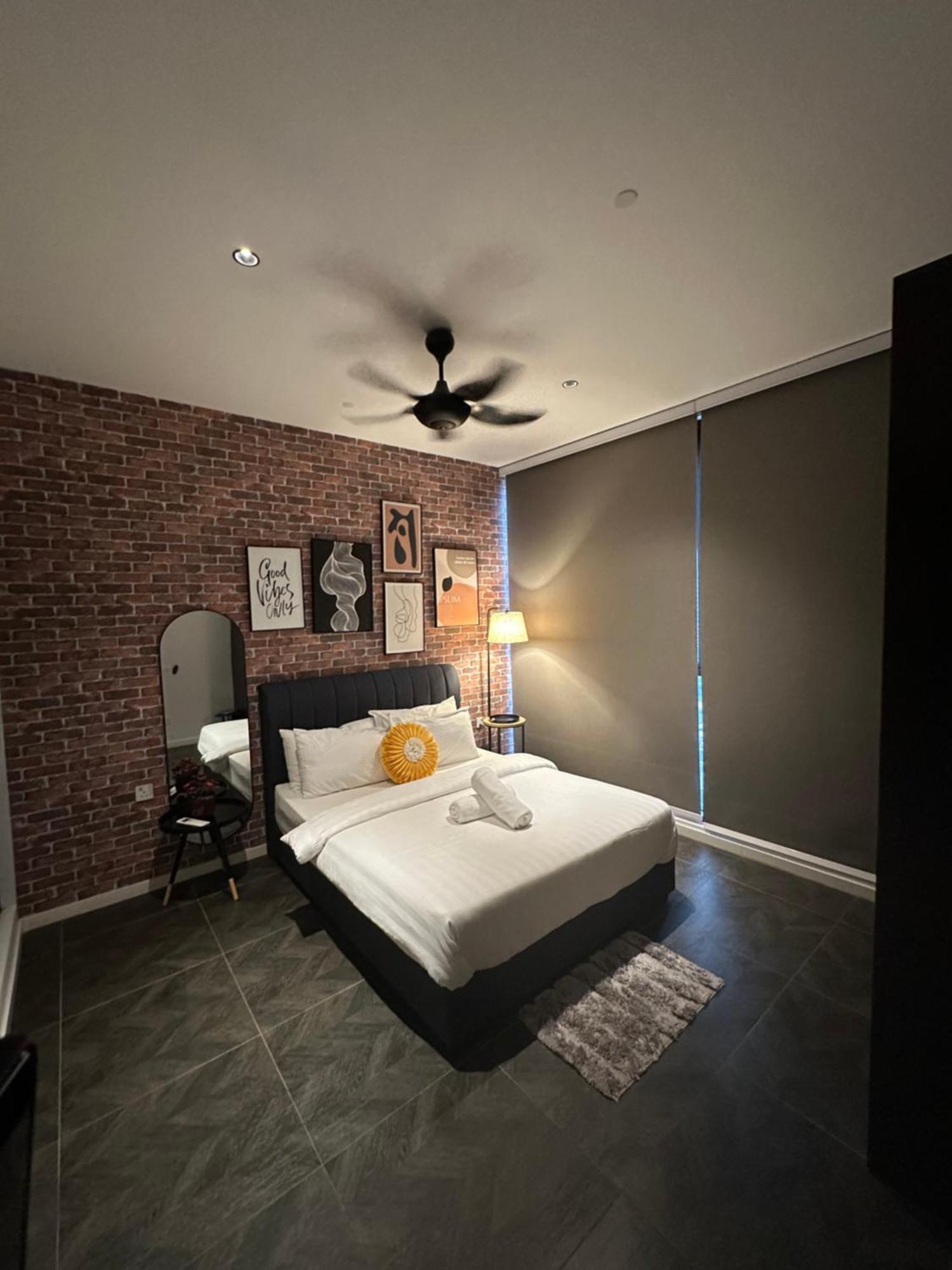 Scarletz Suites Klcc By Aura 쿠알라룸푸르 외부 사진