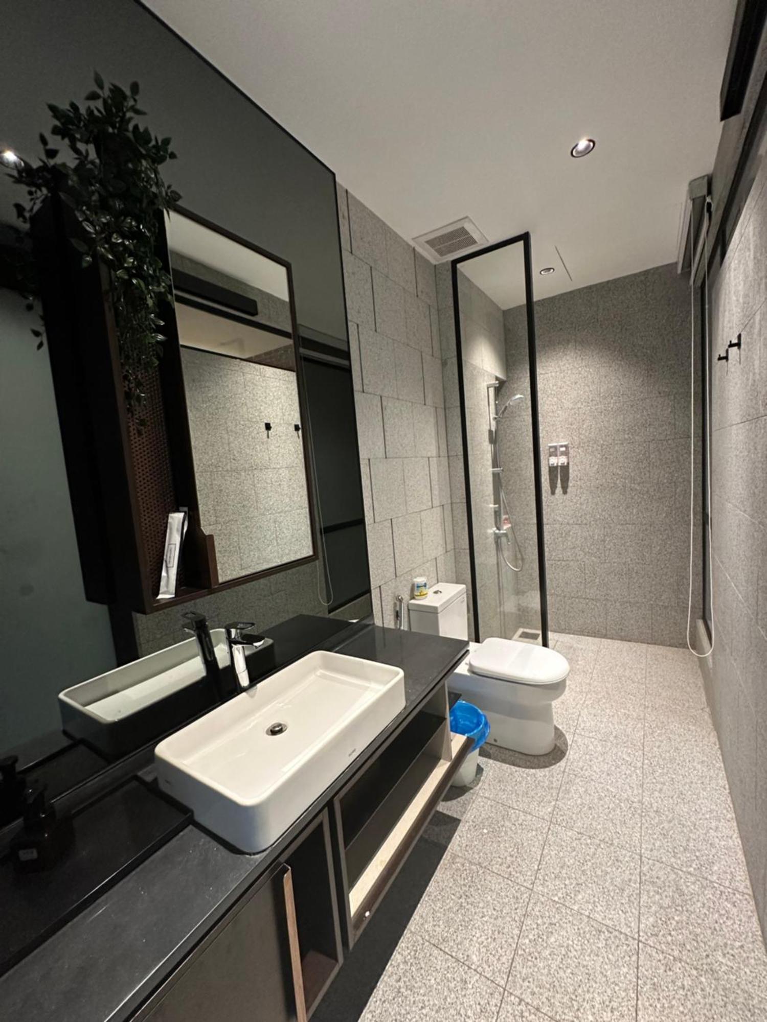 Scarletz Suites Klcc By Aura 쿠알라룸푸르 외부 사진