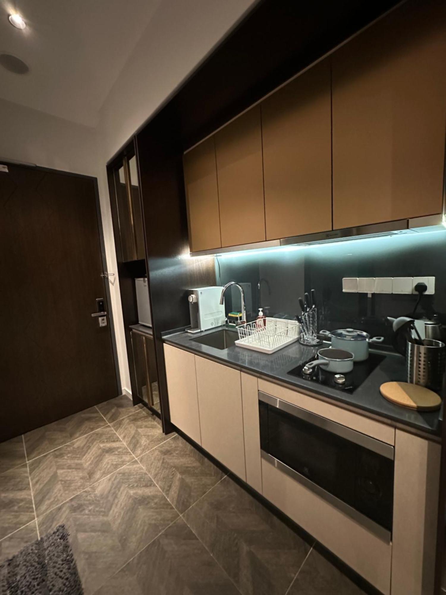 Scarletz Suites Klcc By Aura 쿠알라룸푸르 외부 사진