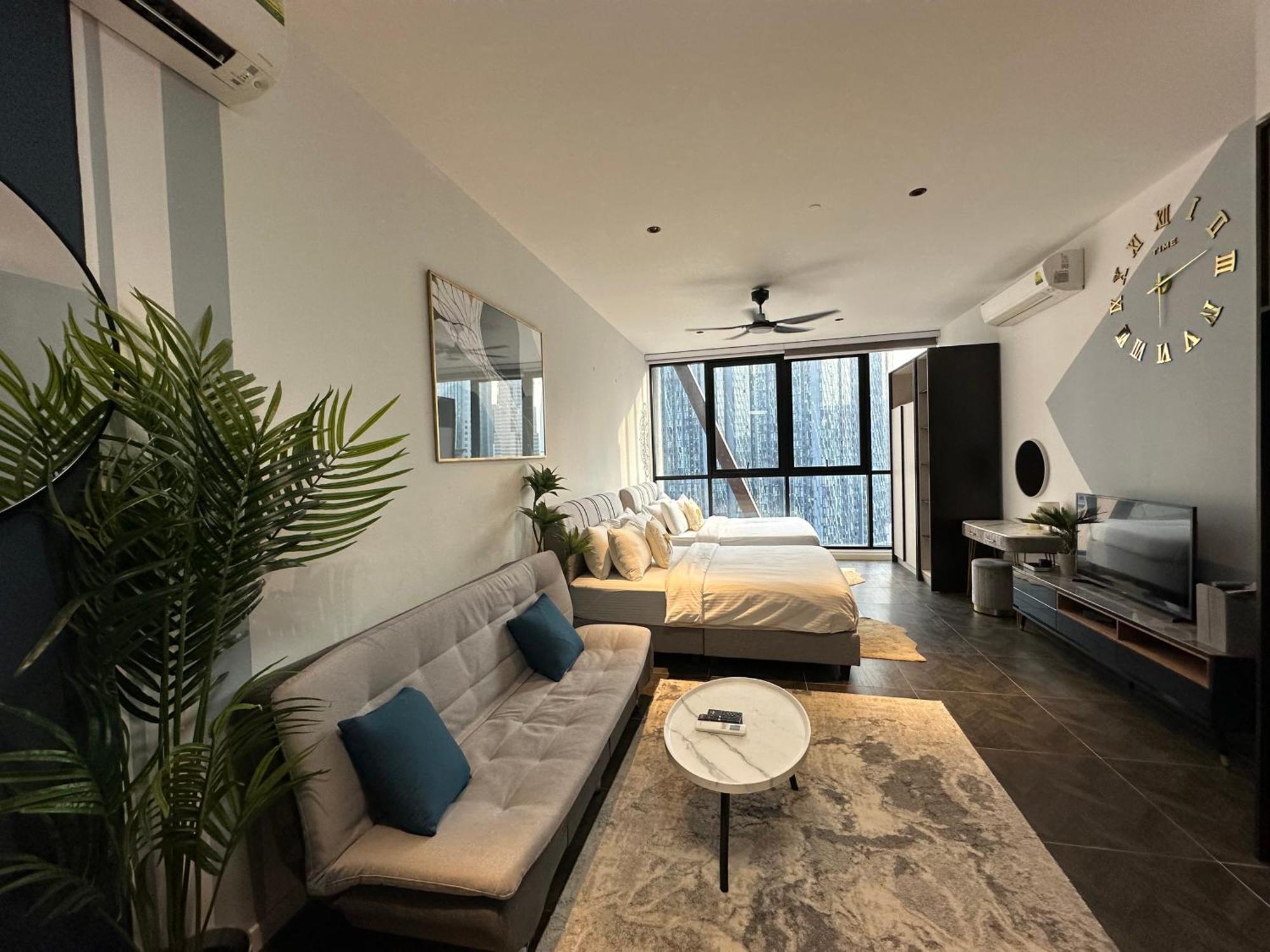 Scarletz Suites Klcc By Aura 쿠알라룸푸르 외부 사진
